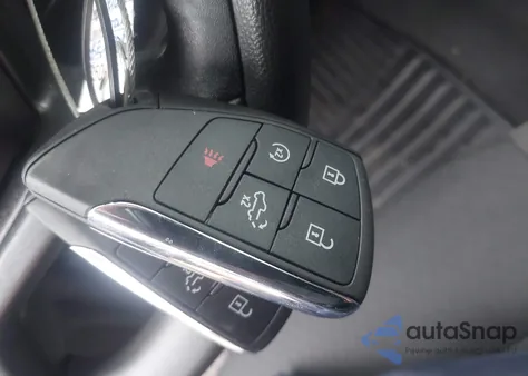 2025 Chevrolet Silverado 1500 4Wd Short Bed Custom z USA, uszkodzony, nr VIN 1GCPKBEKXSZ227760